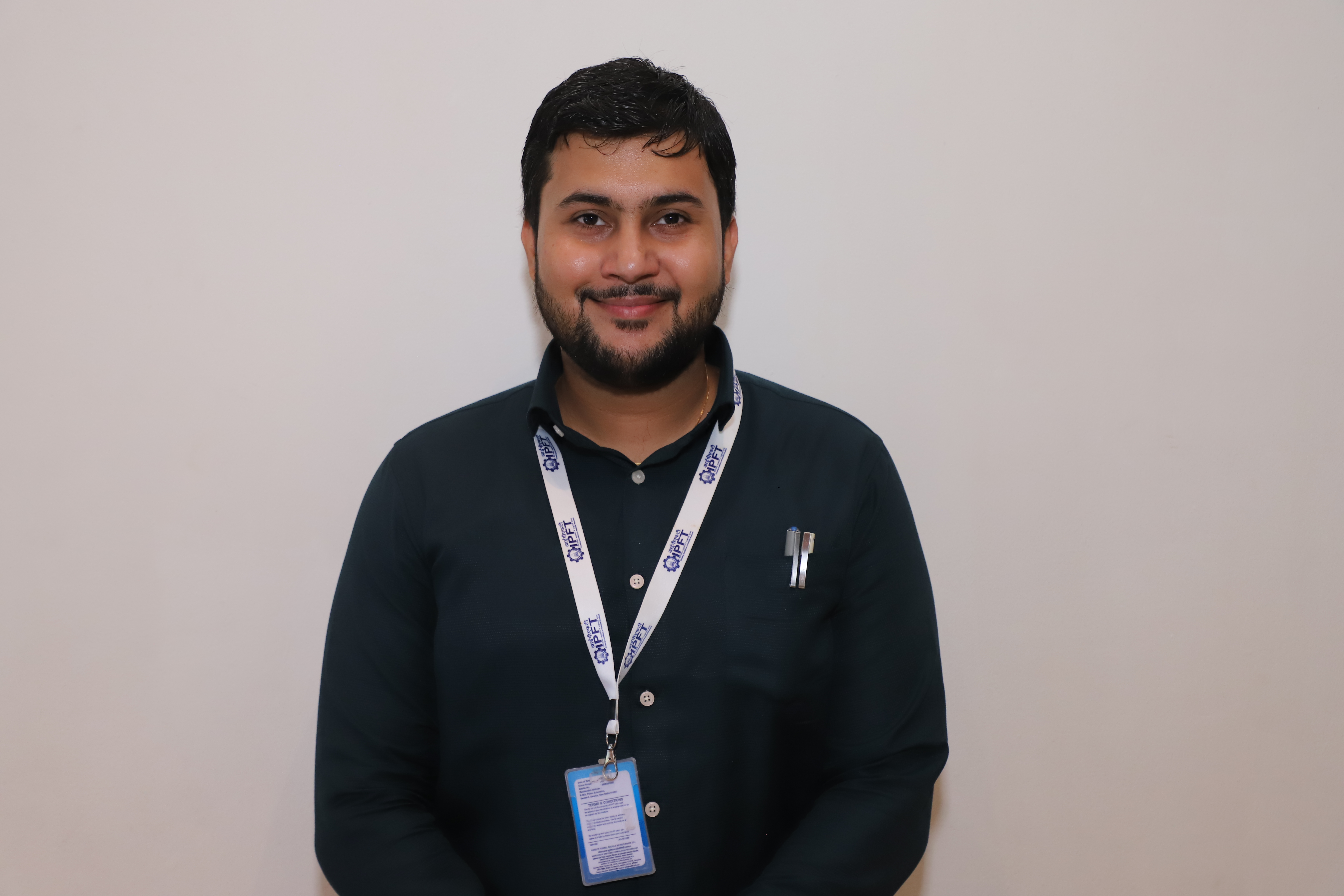Mr. Kamal  Vashist